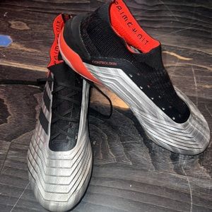 Adidas prime knit Predator cleats